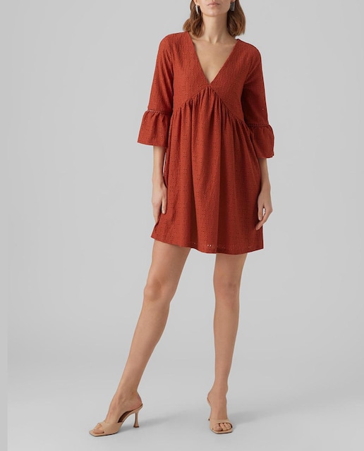 Imagen 0 de Vestido corto de mujer fluido