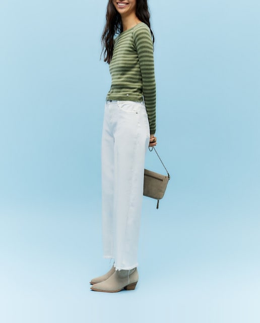 Imagen 0 de Pantalón vaquero de mujer cropped wide leg