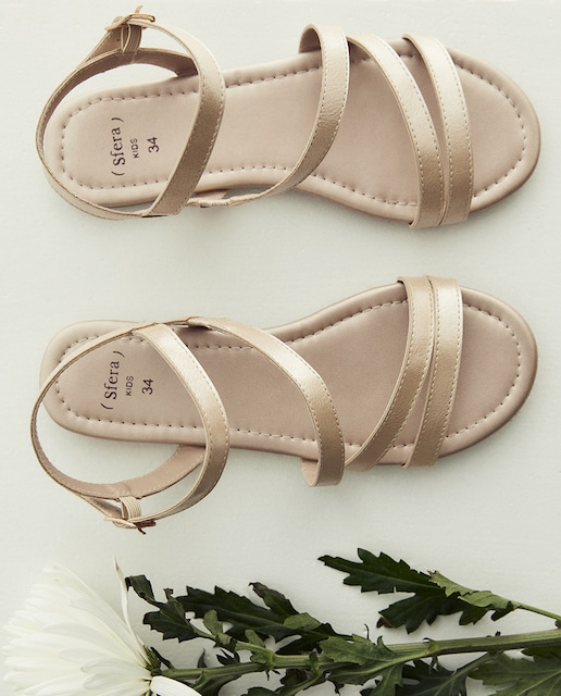 Imagen 0 de Sandalia tiras