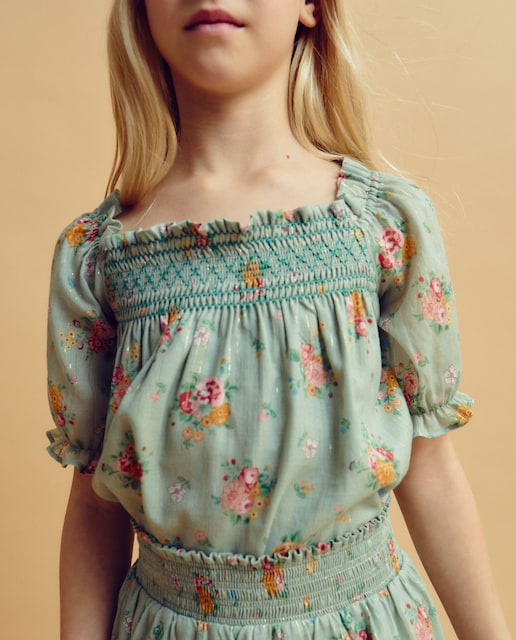Imagen 0 de Blusa de niña con gomas