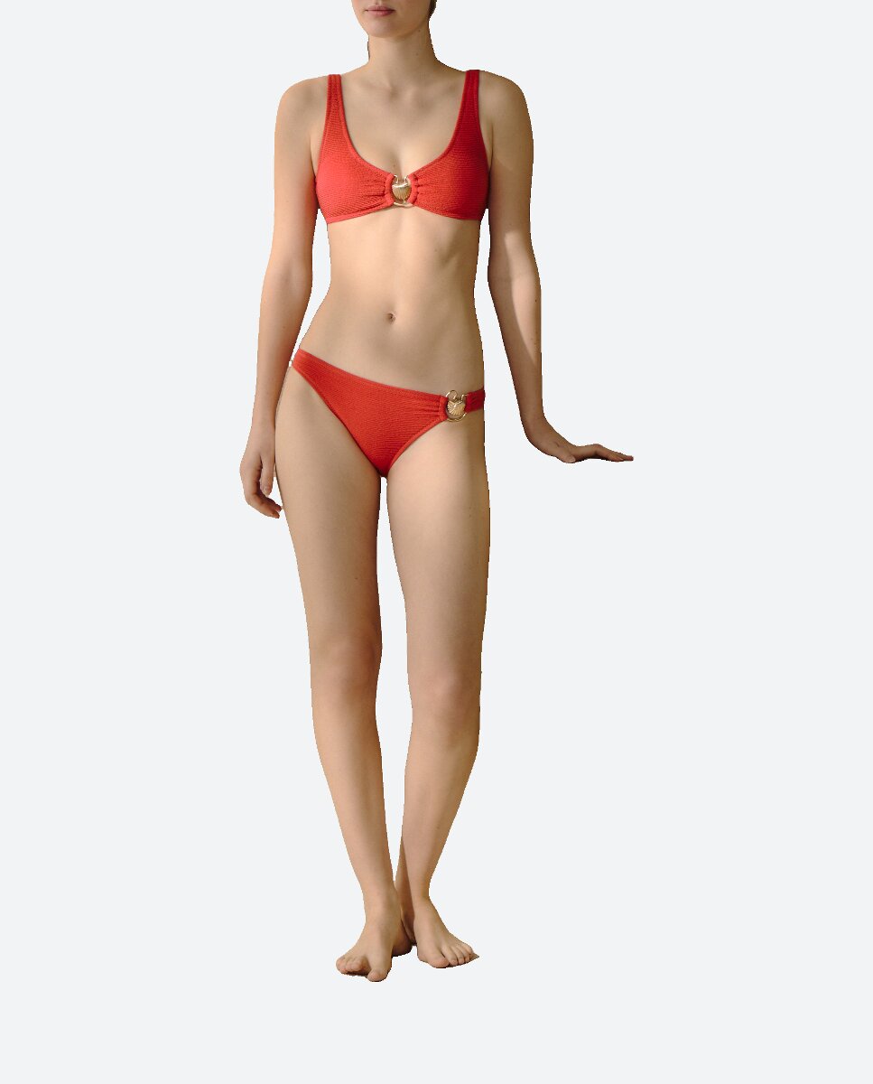 Imagen 0 de Top de bikini con detalle pieza dorada