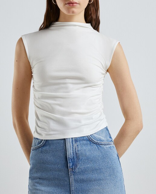 Imagen 0 de Camiseta de mujer sin mangas y frunces