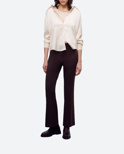 Imagen 0 de Pantalón flaré de mujer liso