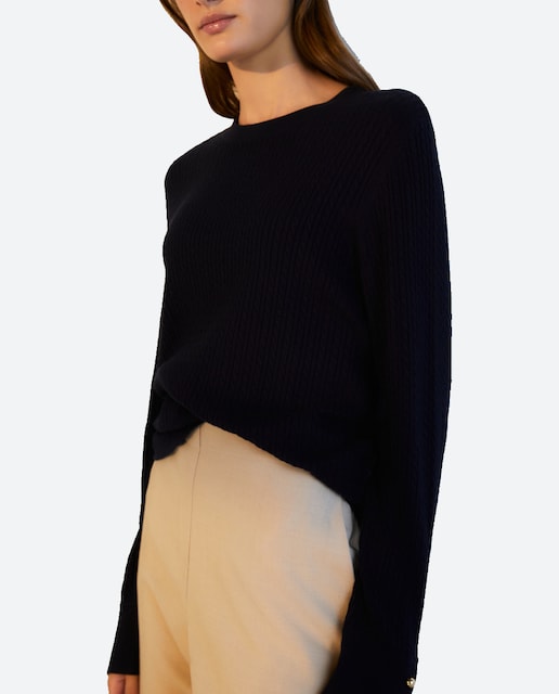 Imagen 0 de Jersey de mujer con el cuello caja y ochos