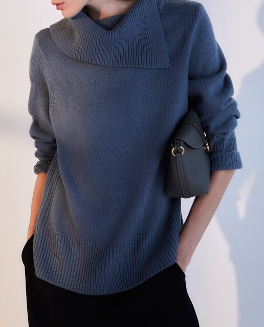 Imagen 0 de Jersey de mujer con botones en cuello