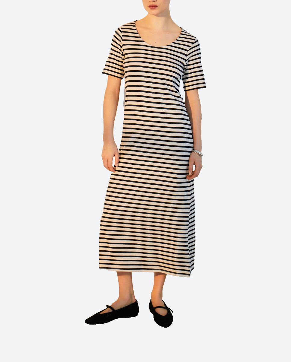 Imagen 0 de Vestido de manga corta de mujer