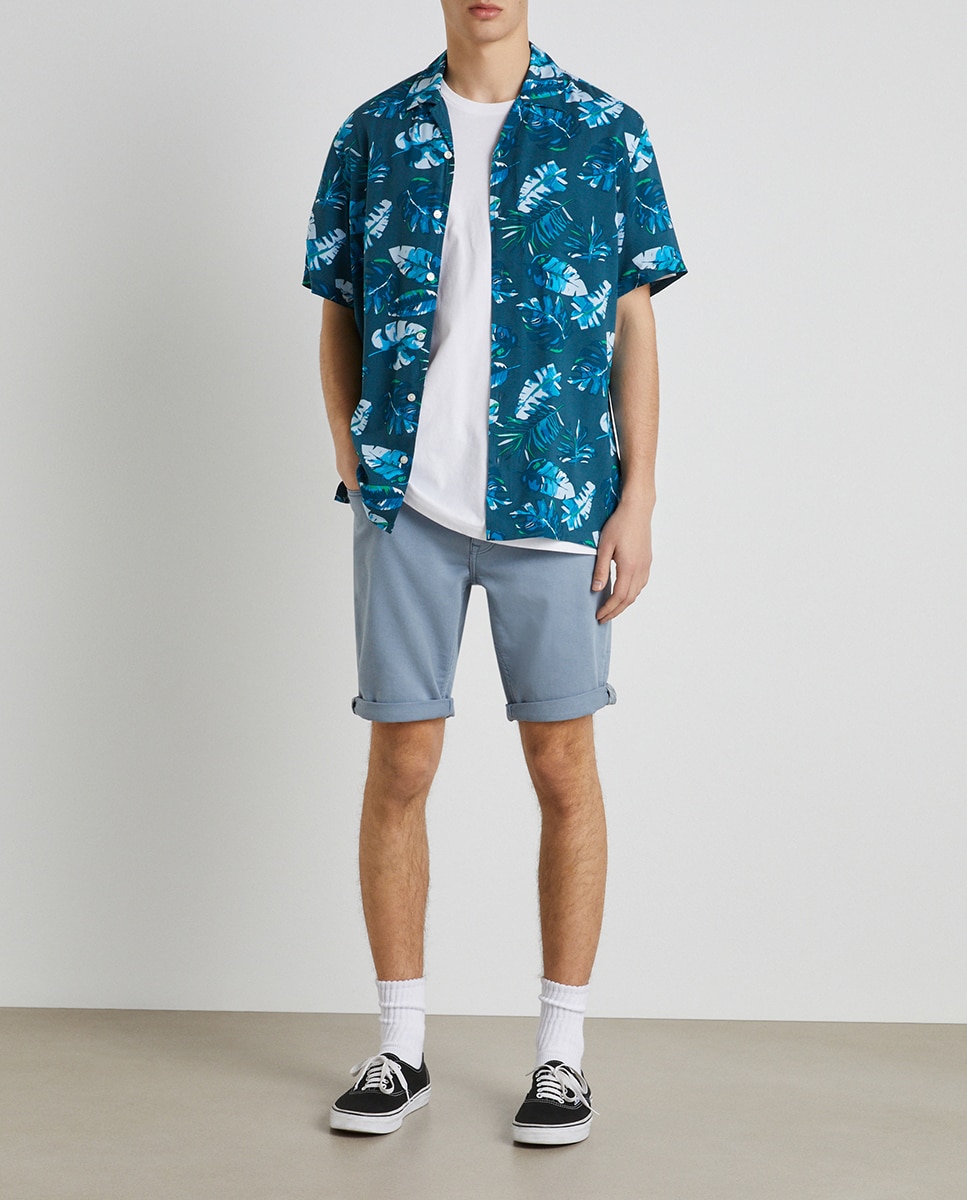Imagen 0 de Bermuda tipo vaquera rotos knit denim de hombre