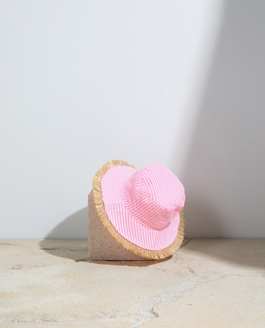 Imagen 0 de Sombrero de cuadros vichy con flecos