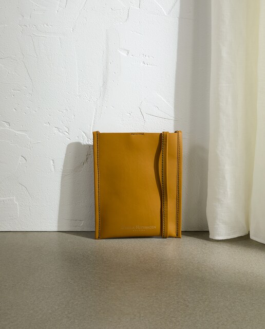 Imagen 0 de Bolso portamóvil de mujer piel