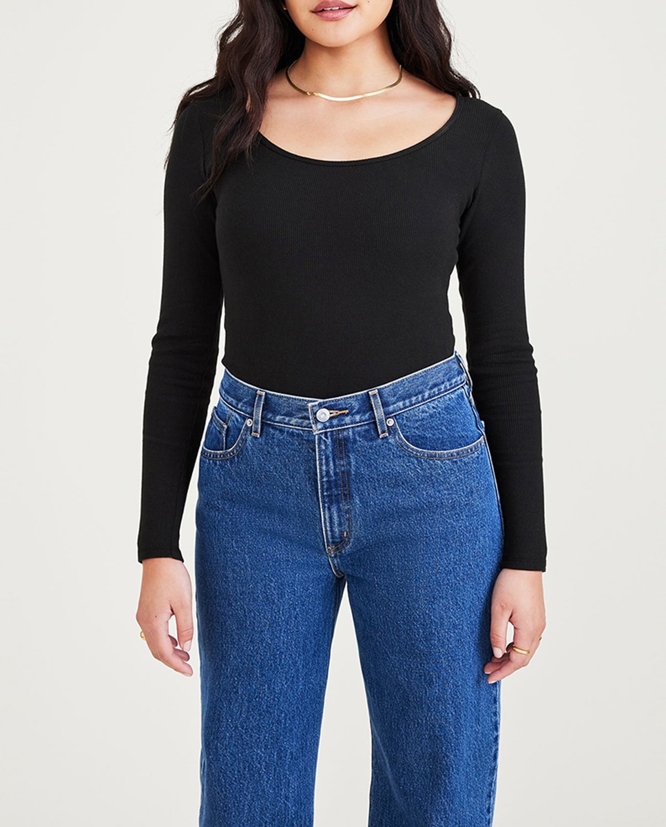Imagen 0 de Body de mujer con cuello redondo