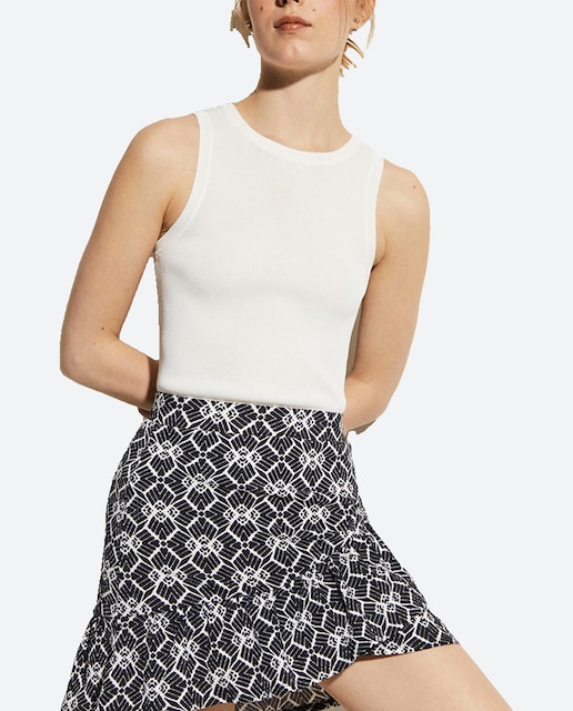 Imagen 0 de Falda corta volante