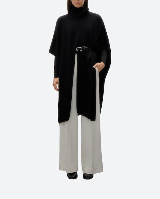 Imagen 0 de Capa de mujer de punto cuello alto