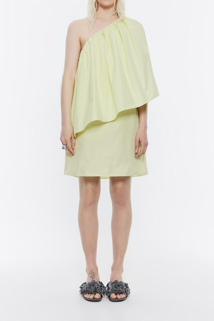 Imagen 0 de Vestido de mujer maxivolante