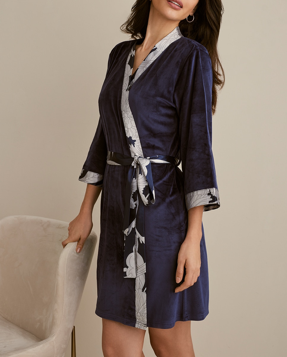 Imagen 0 de Bata de mujer kimono.