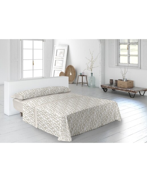 Juego de sabanas estampadas de la marca Pierre Cardin con diseños alegres y actuales