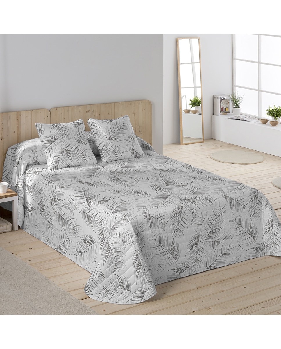 Imagen 0 de Colcha bouti + 2 fundas de cojines  cama 180