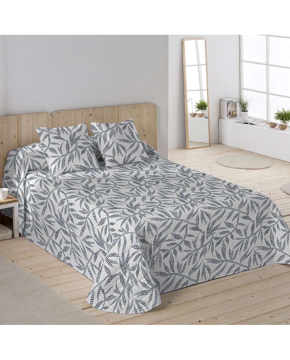 Imagen 0 de Colcha bouti + 2 fundas de cojines  cama 180