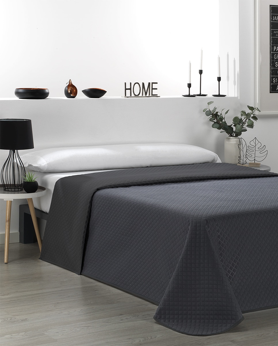 Imagen 0 de COLCHA BICOLOR PREMIUM ANTRACITA/NEGRO