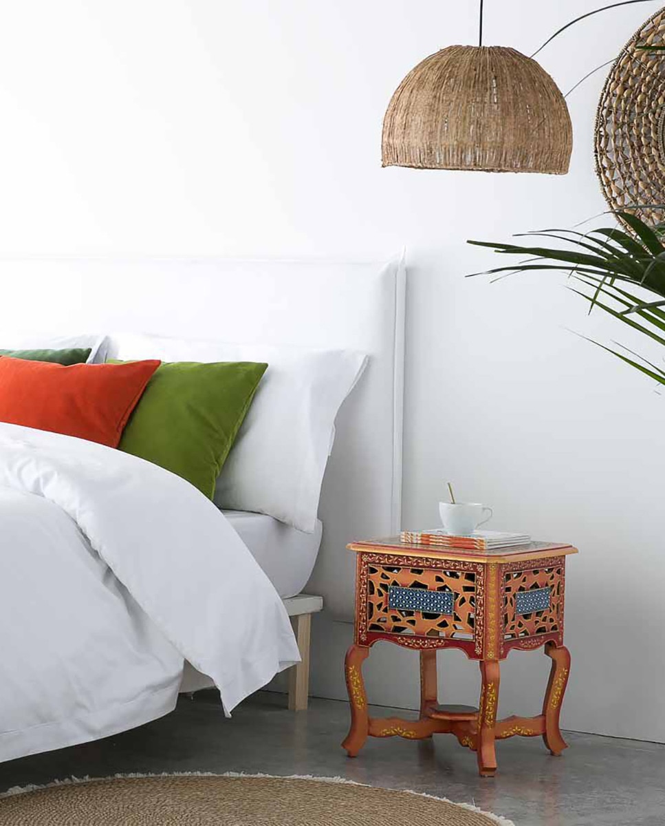 Imagen 0 de Mesita de noche de madera pintado artesanal de 1 cajón marrón