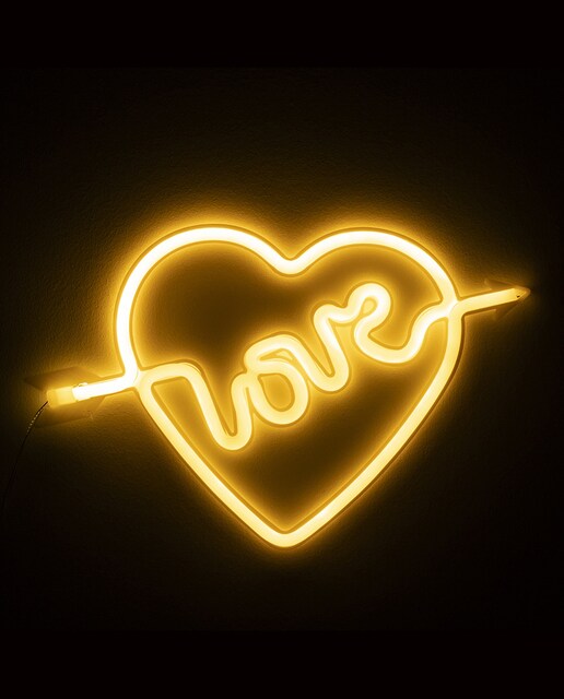 Imagen 0 de Neón colgante amarillo diseño Corazón Love