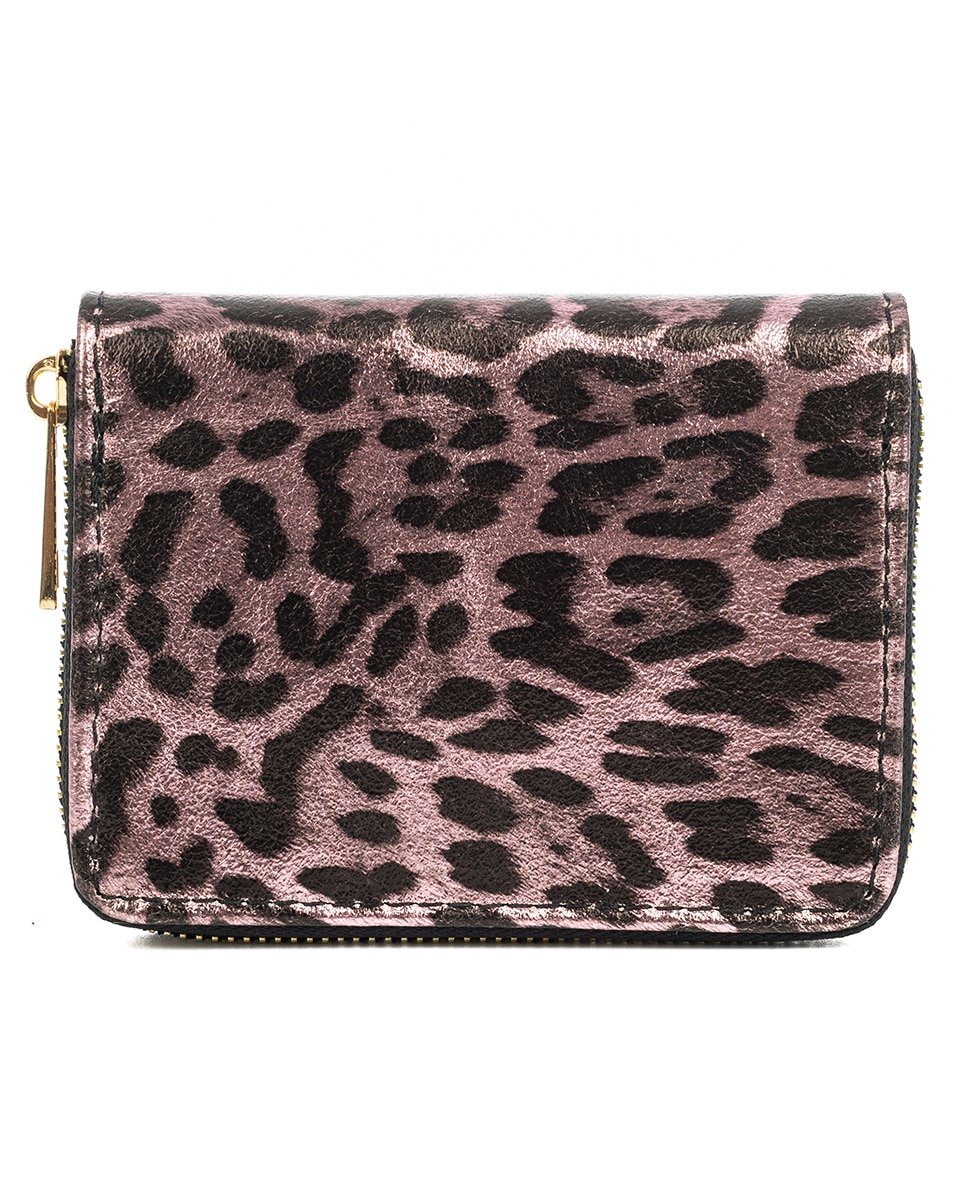 Imagen 0 de Cartera mujer en piel auténtica Gamuza, con estampado animal print leopardo lacada brillante.