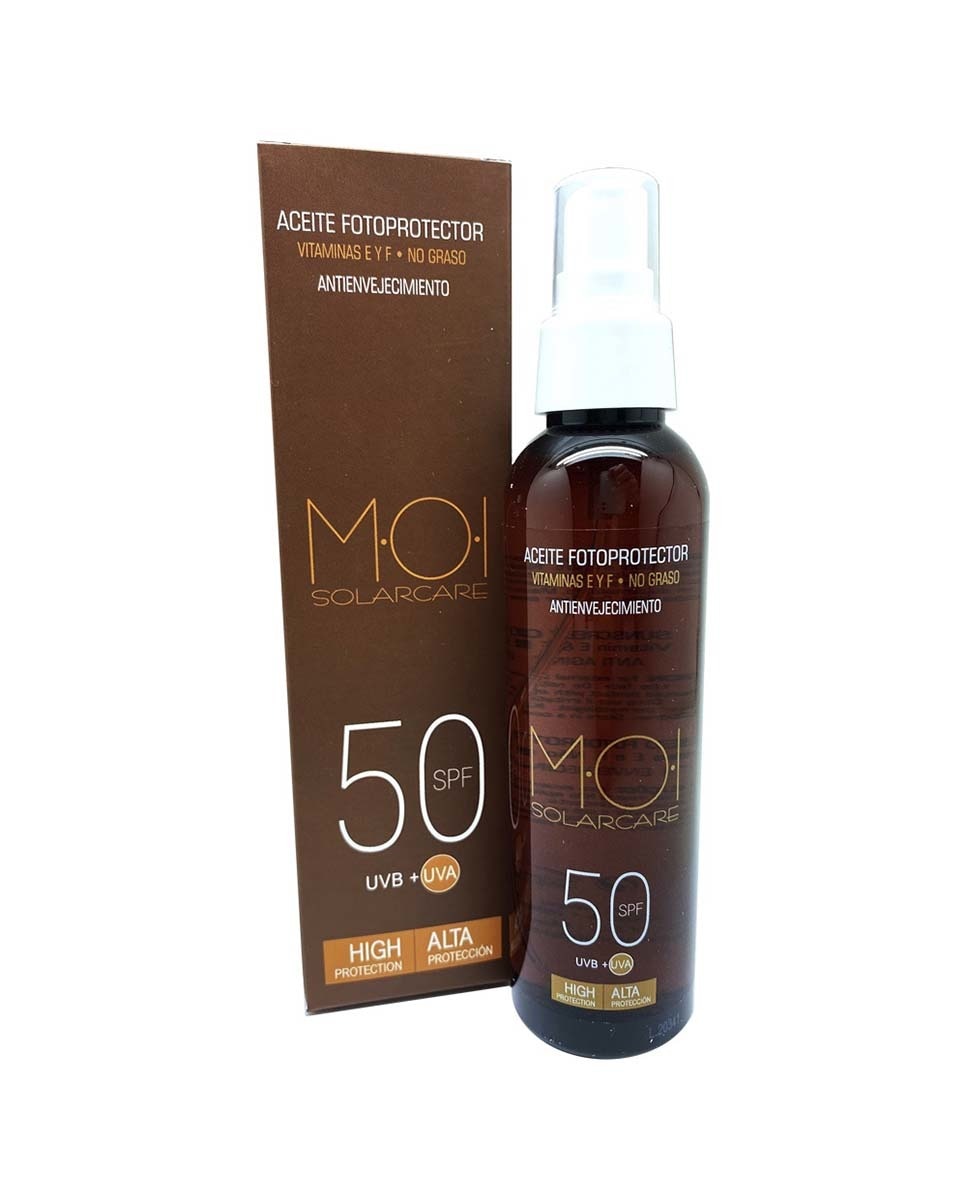 Imagen 0 de Aceite fotoprotector antienvejecimiento en spray spf 50 uvb + uva alta proteccion