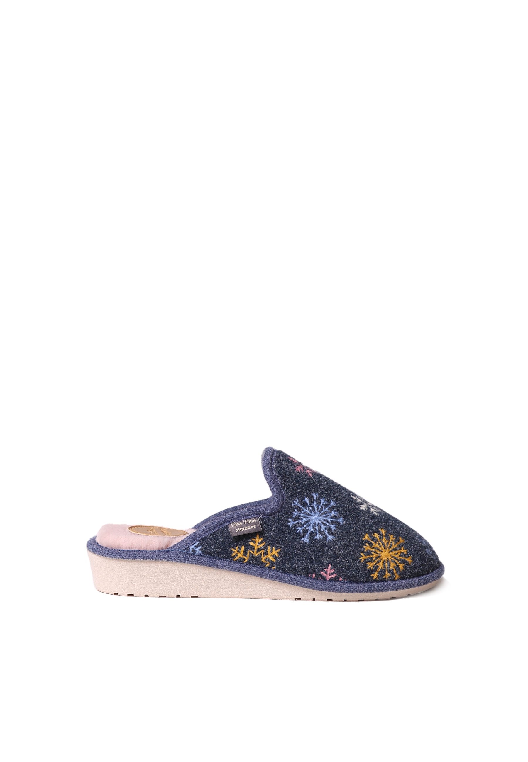 Imagen 0 de Zapatilla de mujer cómoda con cuña