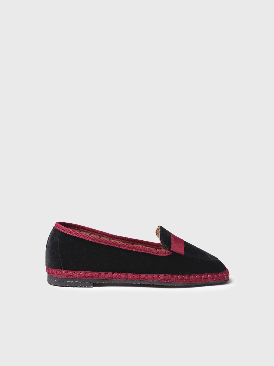 Imagen 0 de Slipper de mujer plano de terciopelo
