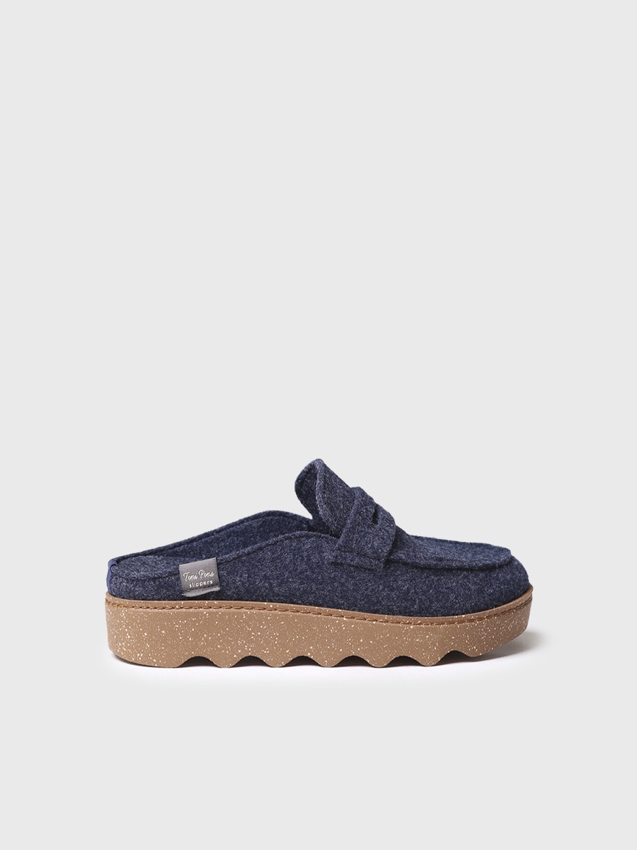 Imagen 0 de Zapatilla de casa de mujer en fieltro liso