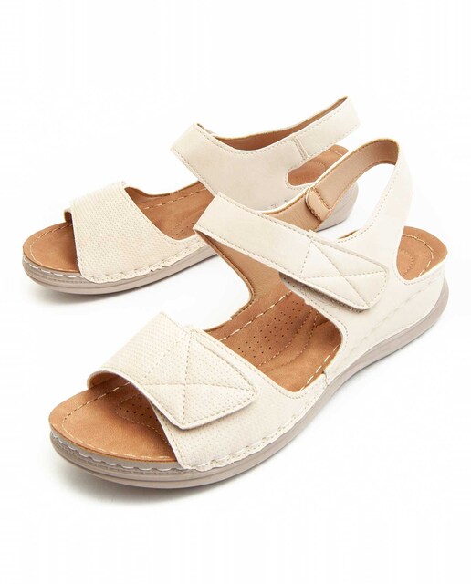 Imagen 0 de Sandalia mujer de cuña