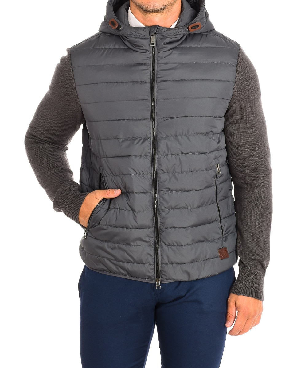 Imagen 0 de Chaqueta con capucha