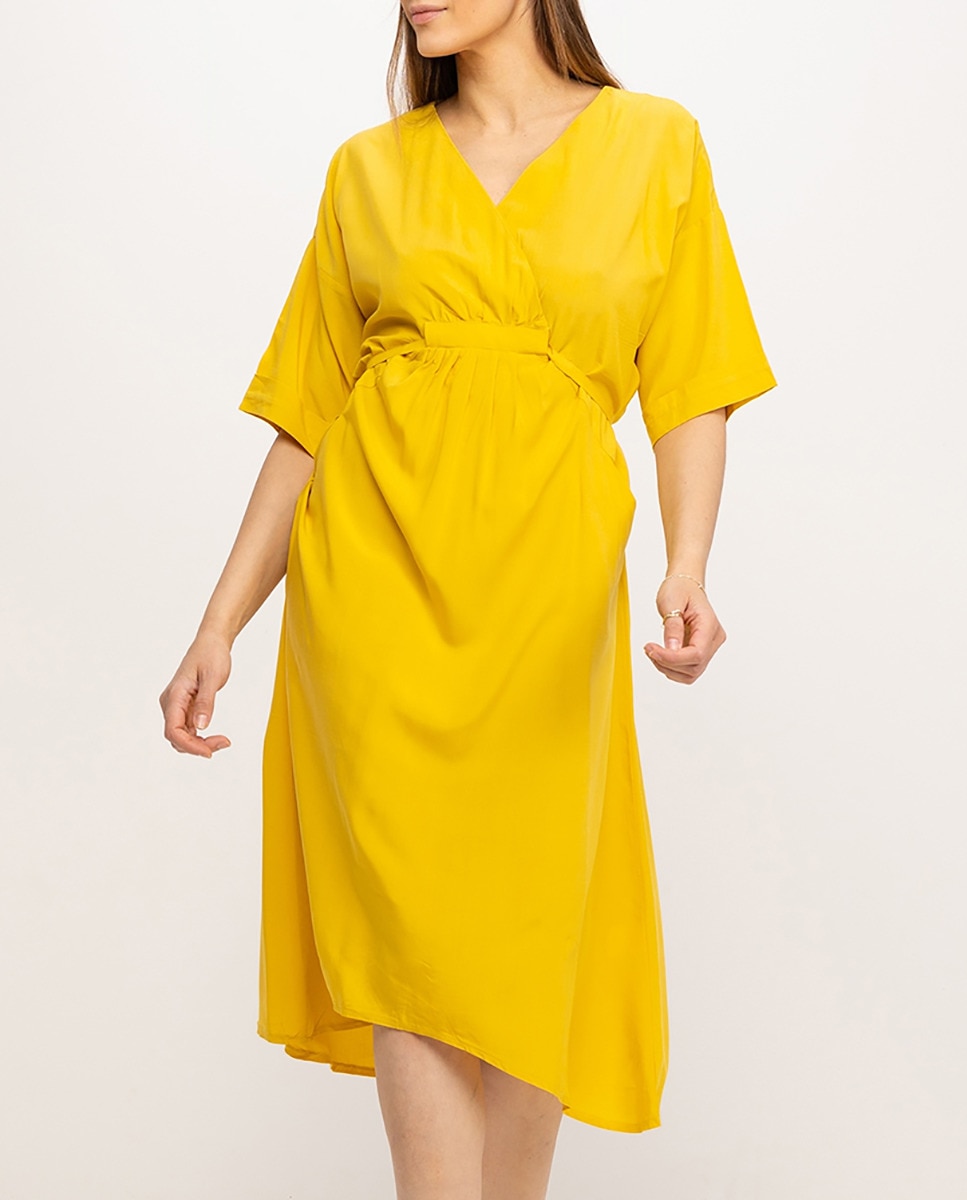 Imagen 0 de Vestido en color amarillo