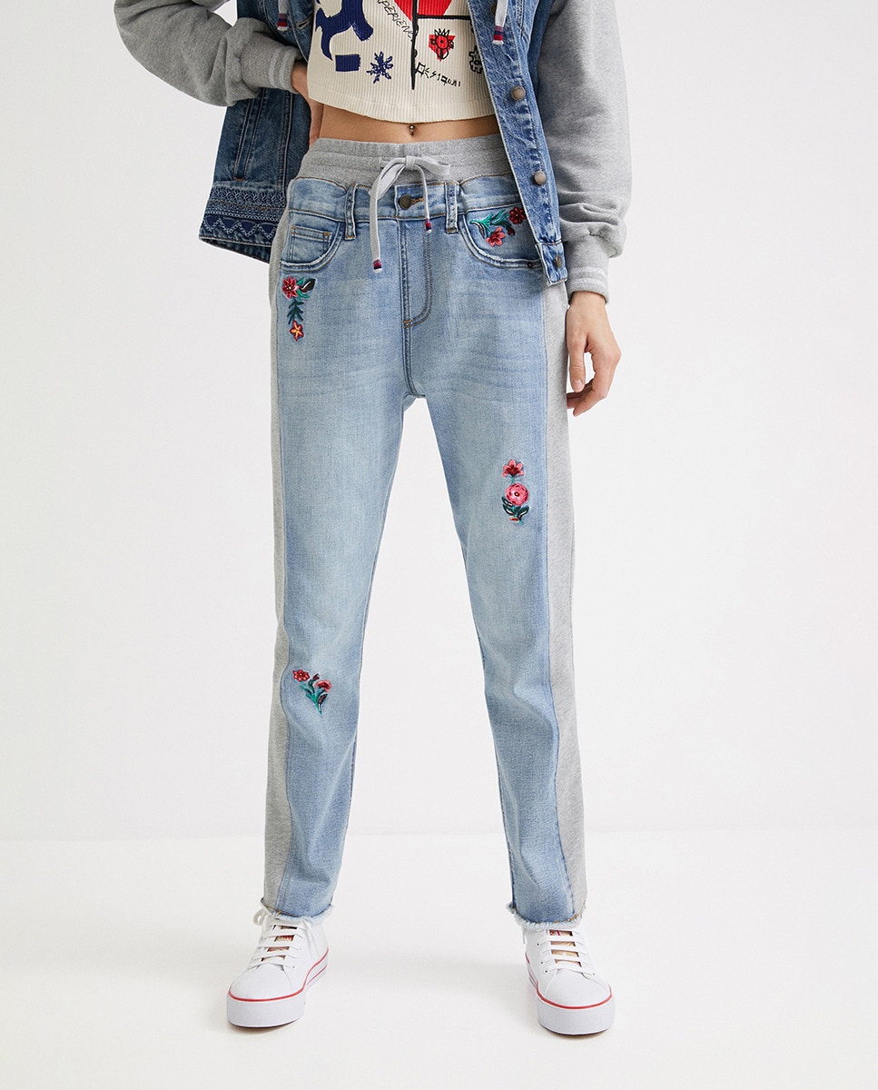 Imagen 0 de Vaquero jogger floral