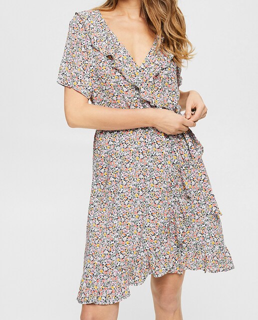 Imagen 0 de Vestido estampado manga corta escote en V