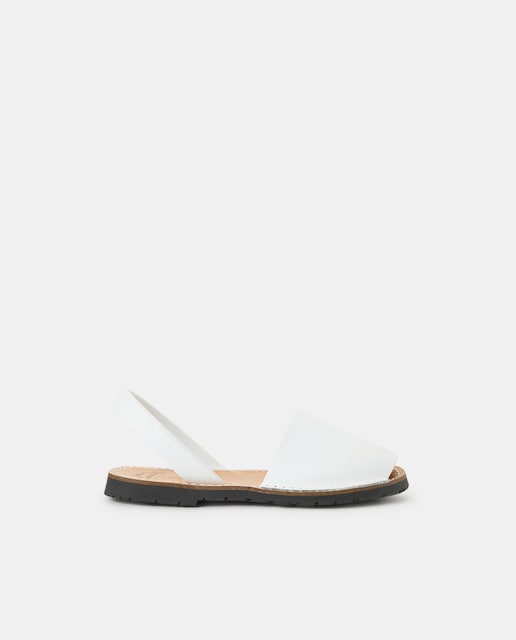 Imagen 0 de Menorquina infantil de piel