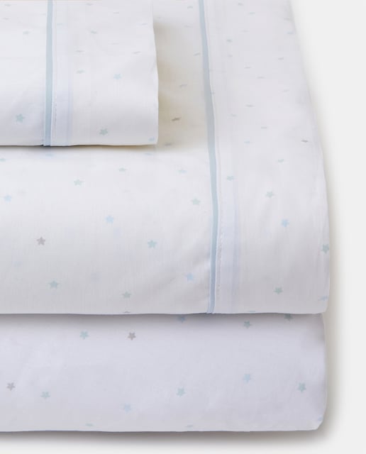 Imagen 0 de Juego de Sábanas Cotton Juice Baby Home Básico 3 piezas estrellas (disponible en varias tallas)