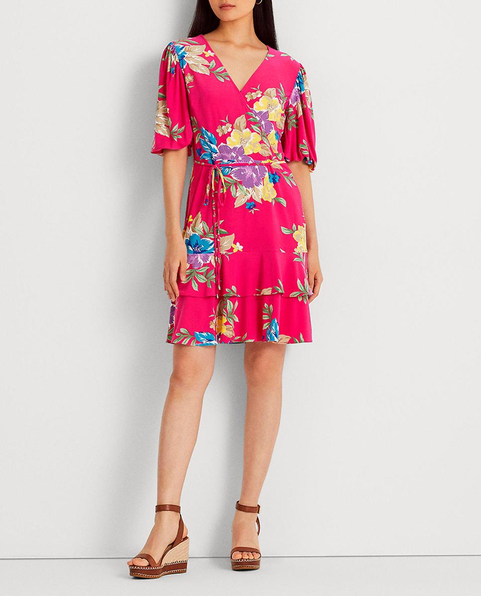 Imagen 0 de Vestido corto de flores.