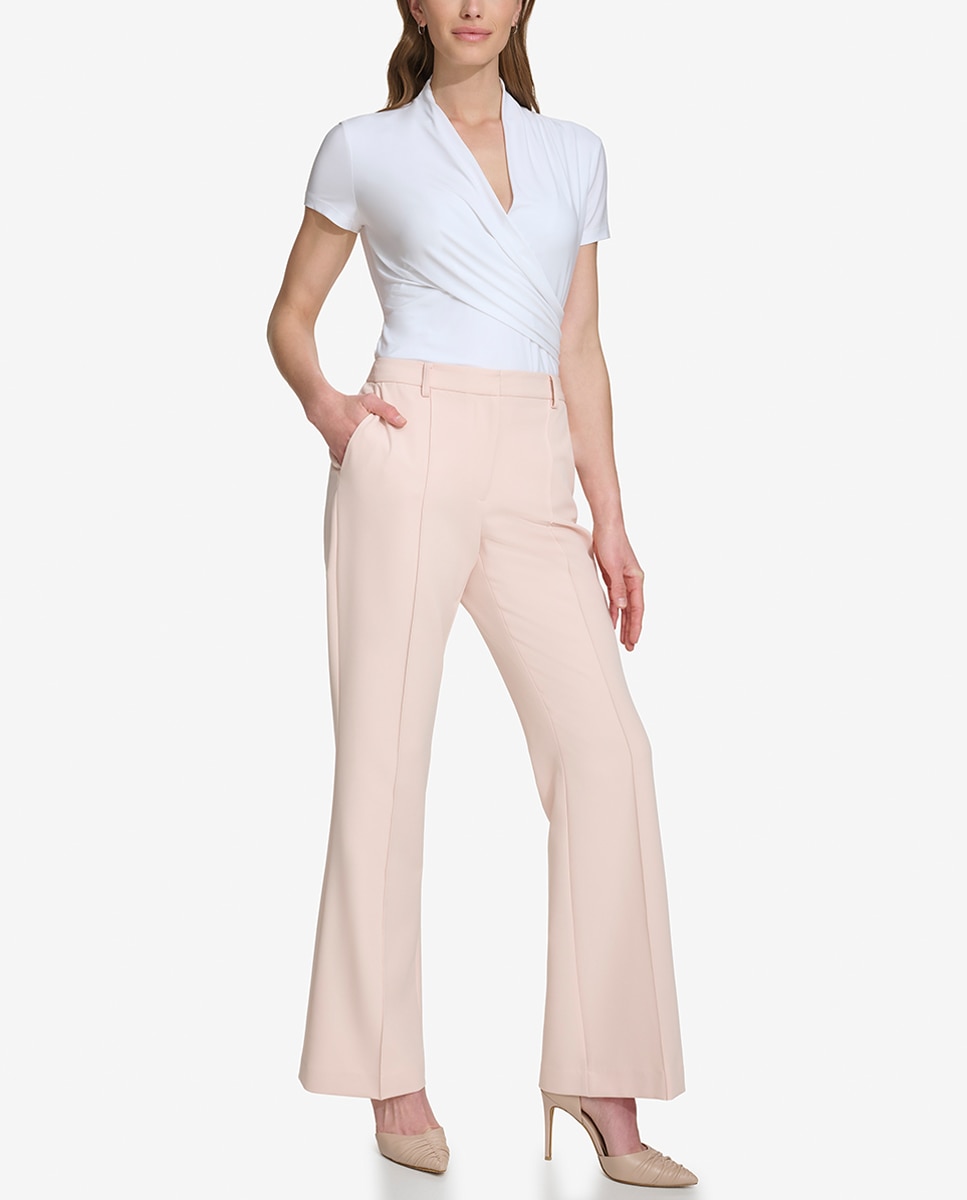 Imagen 0 de Pantalón de mujer recto con pinzas