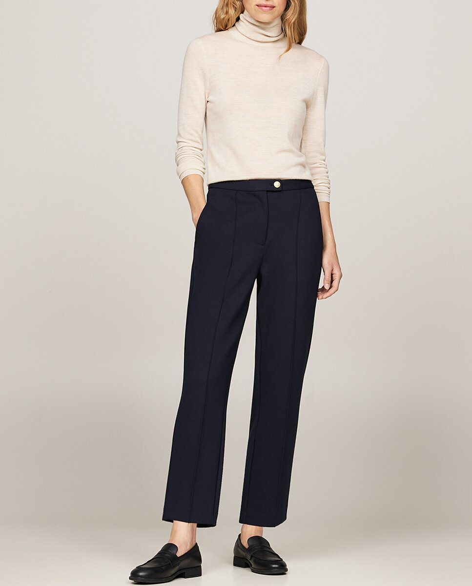 Imagen 0 de Pantalón de mujer recto y con fit slim