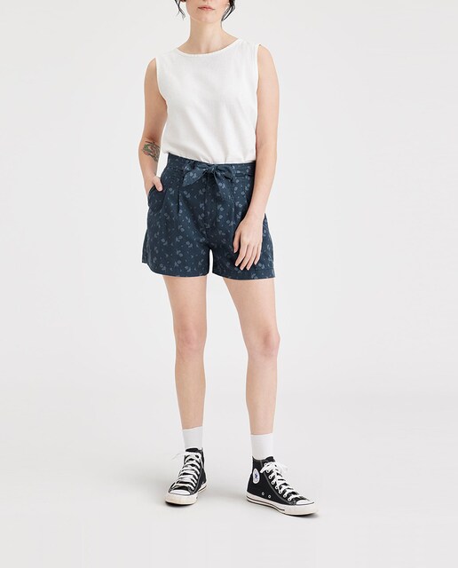 Imagen 0 de Short de mujer con pinzas