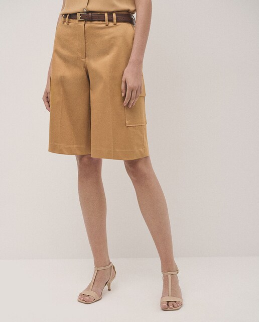 Imagen 0 de Pantalón bermuda de mujer algodón satinado