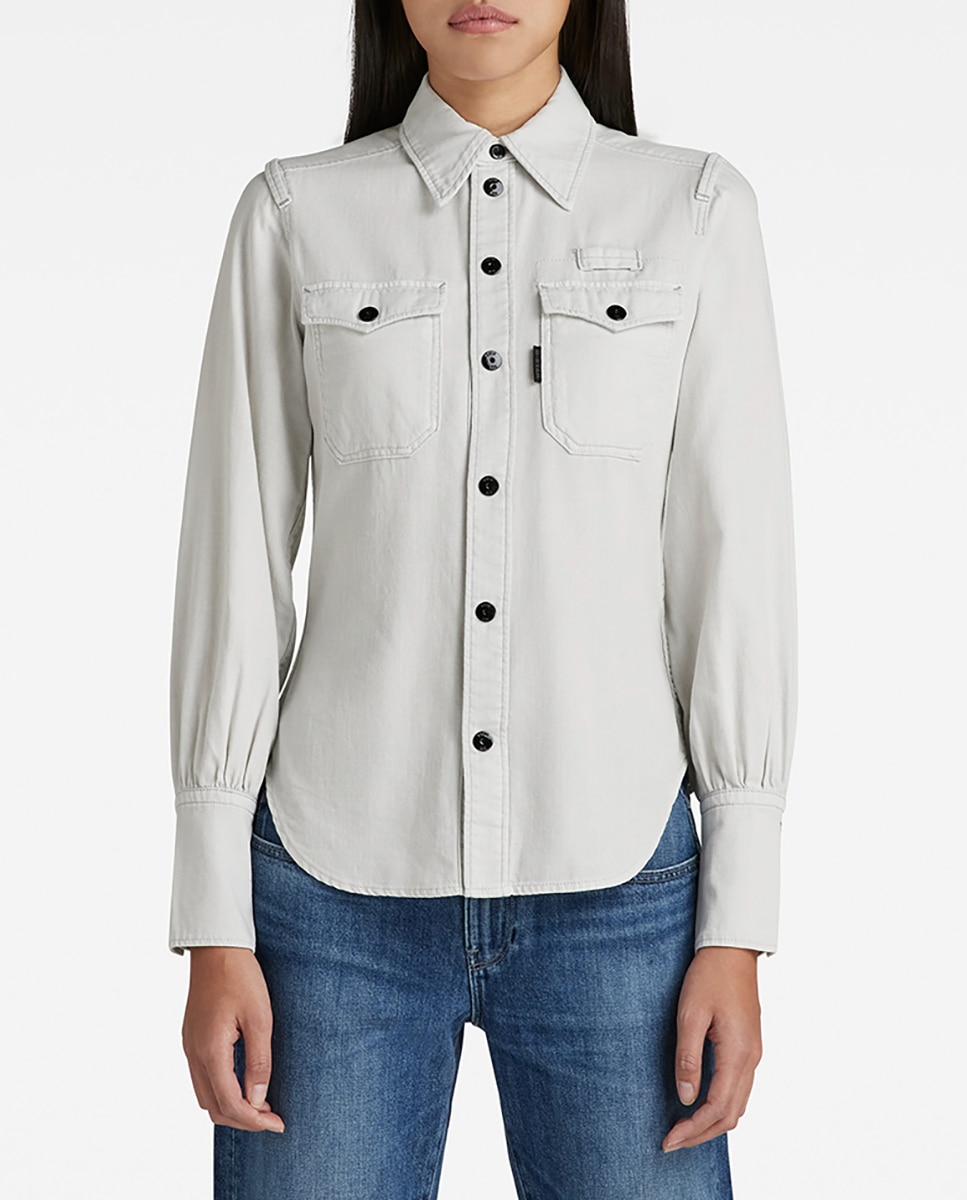 Imagen 0 de Camisa Slim de mujer de corte ajustado, manga larga y bolsillos con solapa