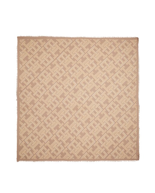 Imagen 0 de Pañuelo cuadrado con monograma TH