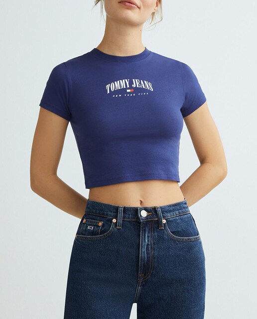 Imagen 0 de Camiseta de mujer de manga corta ajustada tipo crop