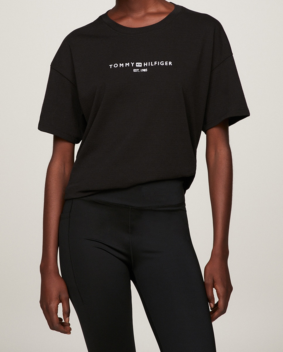 Imagen 0 de Camiseta deportiva Essential Signature amplia
