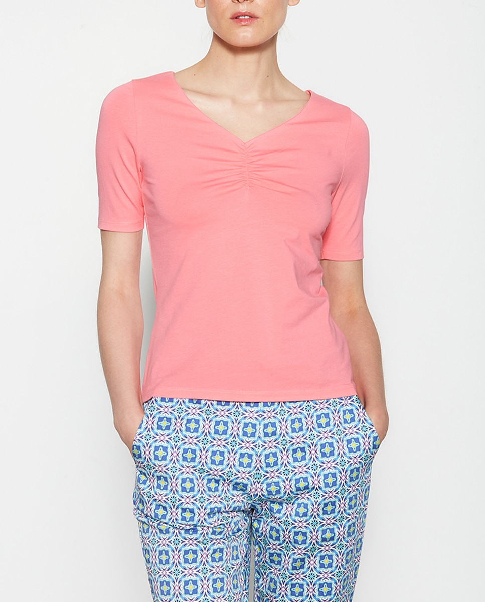 Imagen 0 de Camiseta de mujer cuello pico