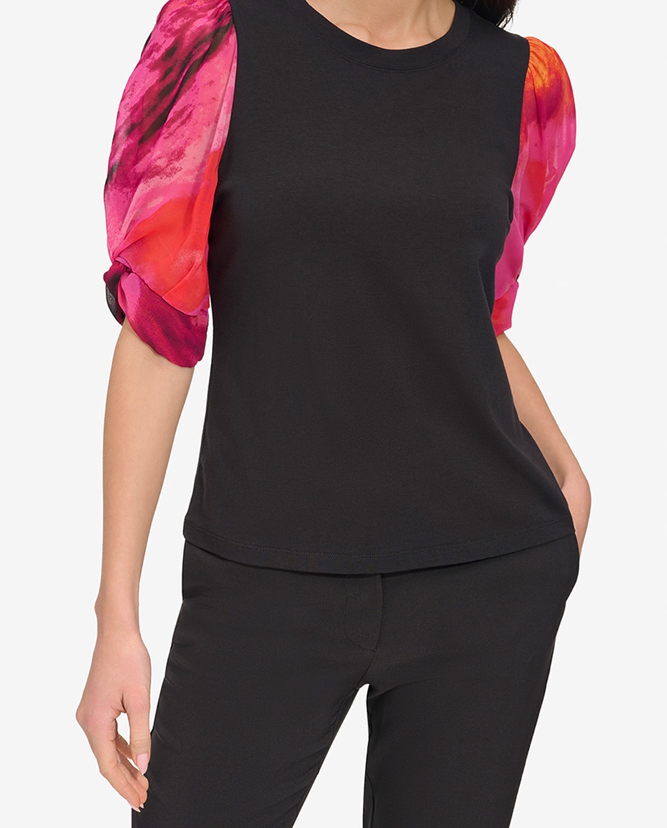 Imagen 0 de Camiseta de mujer con cuello redondo y manga corta