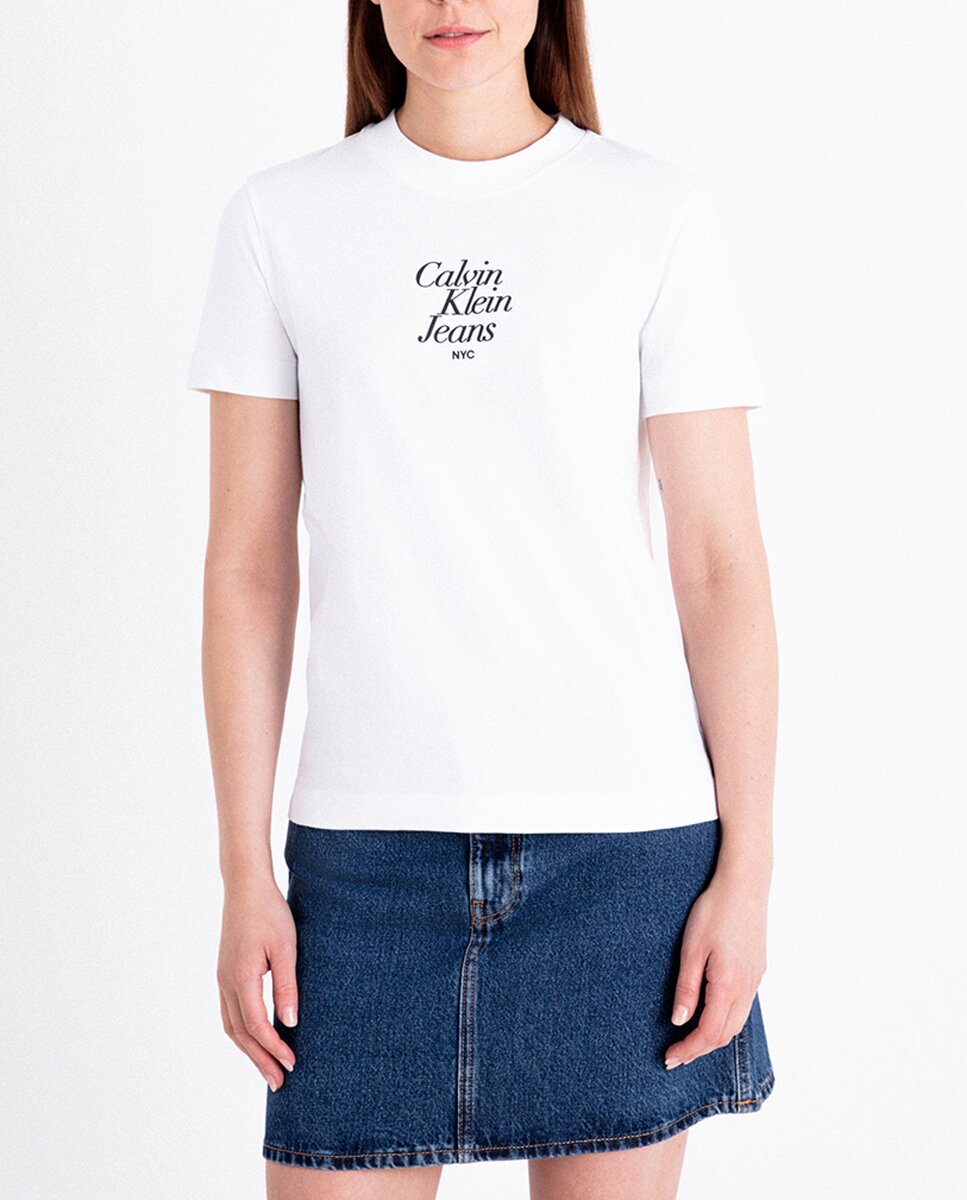 Imagen 0 de Camiseta mujer regular fit con logo