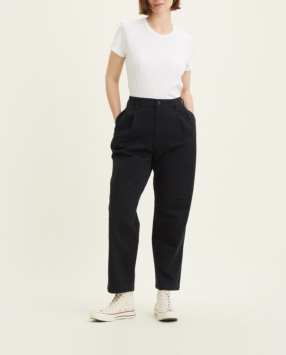Imagen 0 de Pantalón chino de mujer con cintura alta y pinzas
