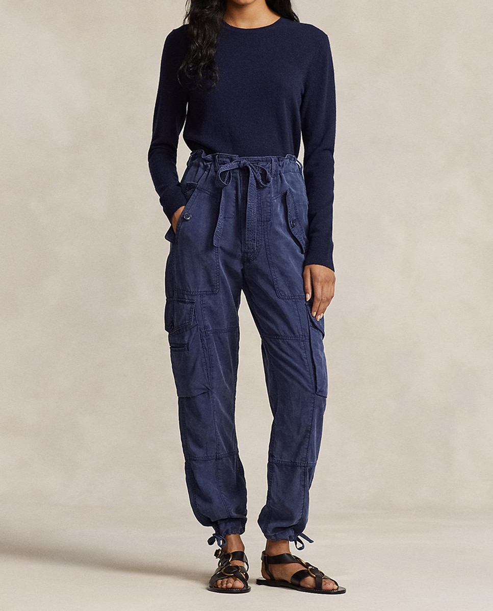 Imagen 0 de Pantalón de mujer cargo con múltiples bolsillos